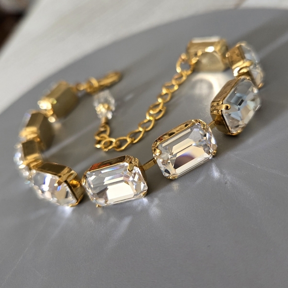 Austrian Crystal Bracelet in Gold - Picture 4 of 10